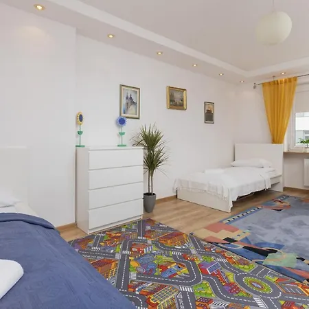 Appartement Centrum Two-bedrooms By Renters